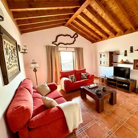 Villa La Saranda Tinajo